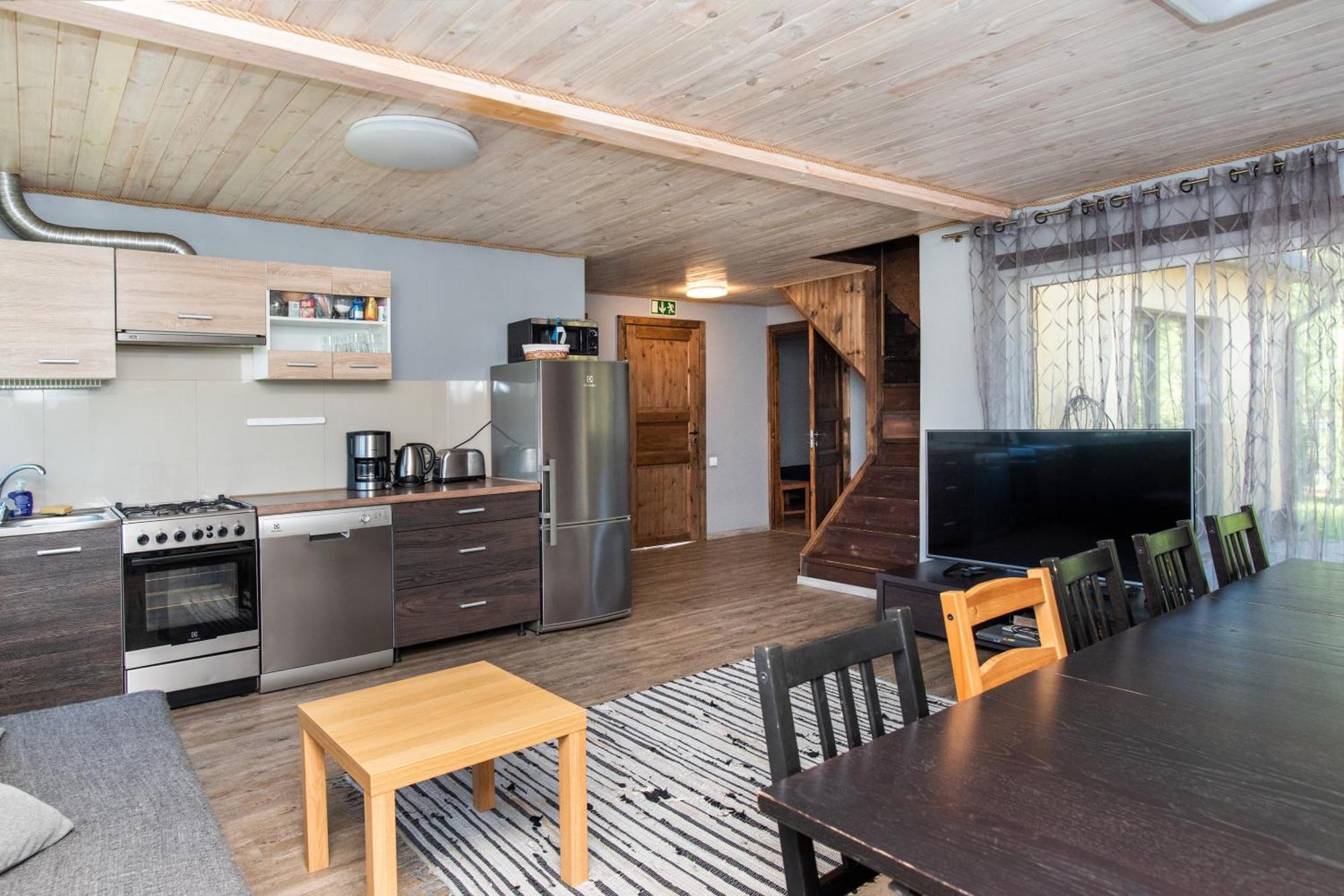 Metsaaeaere Accommodation Uulu Buitenkant foto