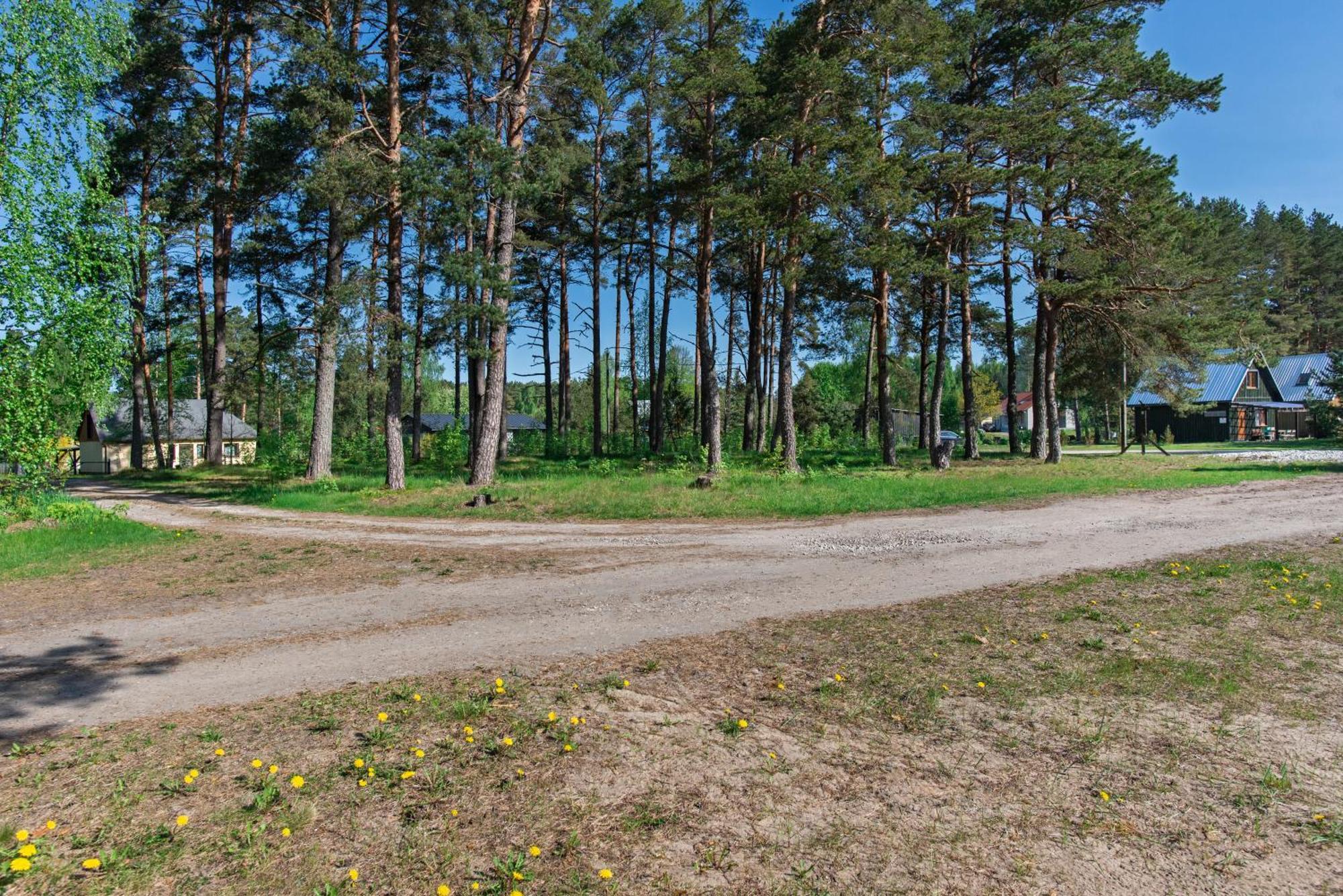 Metsaaeaere Accommodation Uulu Buitenkant foto